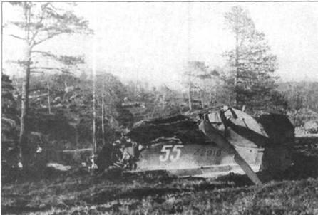 Обломки Харрикейна Mk II В Z2916 1942 год Карелия Самолет летал в - фото 6