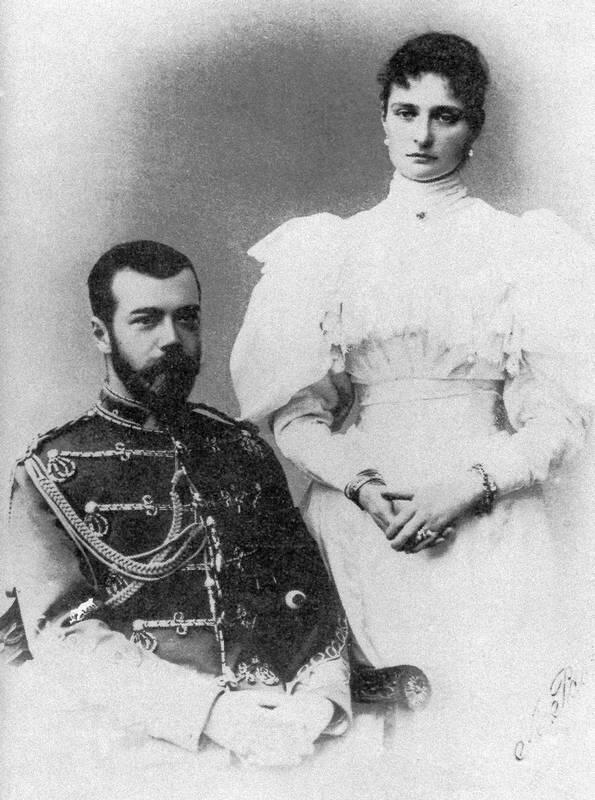 Император Николай II с супругой Александрой Федоровной 1894 Наследник Алексей - фото 20