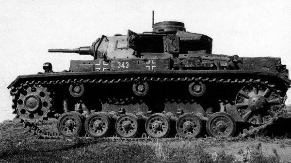 PzIII AusfG ранних выпусков с 50мм пушкой 10я танковая дивизия Восточный - фото 12
