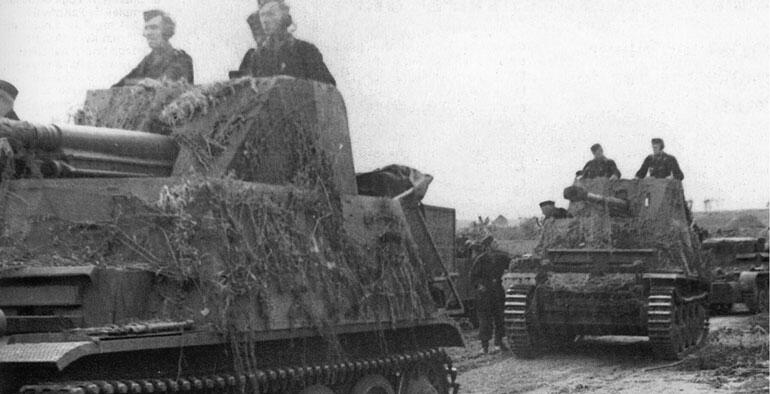 В 1942 году на вооружение противотанковых дивизионов танковых и моторизованных - фото 20