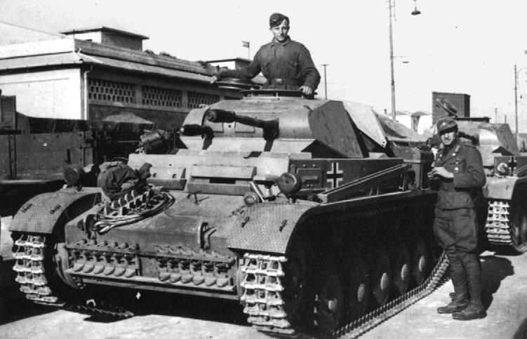 Немецкий легкий танк PzII AusfF Не может не вызвать удивления и еще один - фото 2