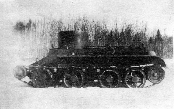 Первый БТ2 на испытаниях Зима 1933 года БТ2 БТ2 с пушечным - фото 5