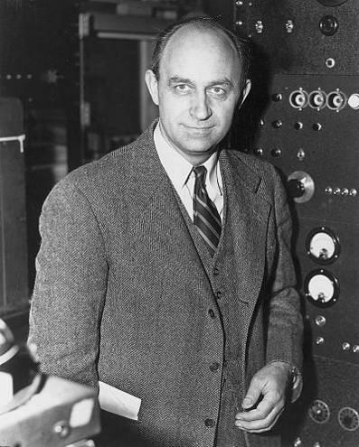 Энрико Ферми в 1932 году дал официальное название новой частице нейтрино - фото 4
