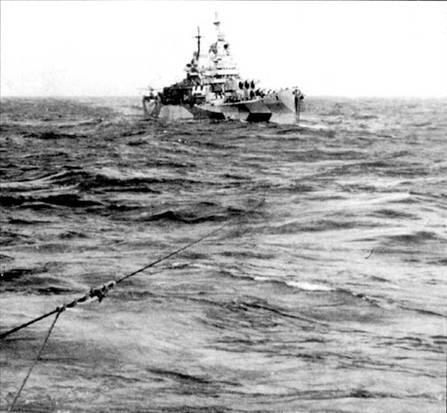Канберра на буксире крейсера Уичита снимок сделан у берегов Формозы - фото 43