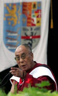Тензин Гьяцо «Война и мир» Далай-ламы XIV: лекция в университете Ратгерс 27 сентября 2005