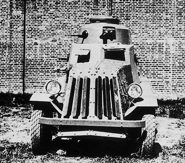 Бронеавтомобиль Д9 вид спереди 1931 год АСКМ Дыренков рьяно взялся за - фото 15