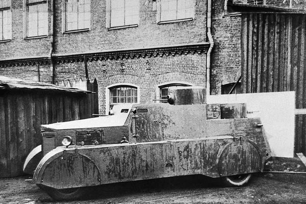 Бронеавтомобиль БДД1 вид слева Ленинград 1931 год АСКМ Кроме военных - фото 19