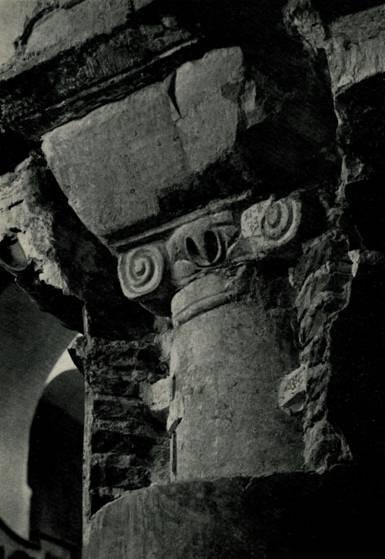 9 Капитель колонны Спасского собора XI века Переяславская рада 1654 года - фото 12