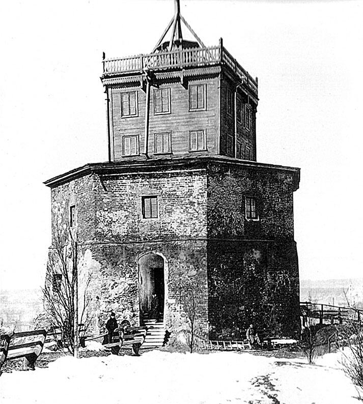 Башня Гедимина в которой до последнего оборонялся русский гарнизон Вильны - фото 5