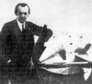 Профессор А Липпиш на аэродроме Темпелъхофф Берлин 1929 год Старт Me - фото 11