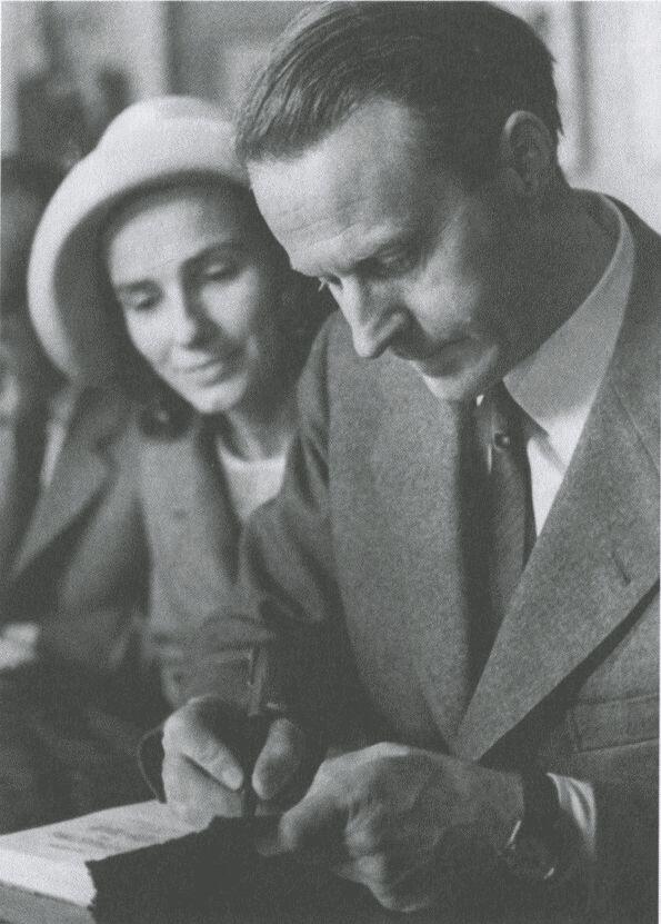 Любовь с первого взгляда 7 марта 1949 года Тур Хейердал тайно женился на Ивонн - фото 1