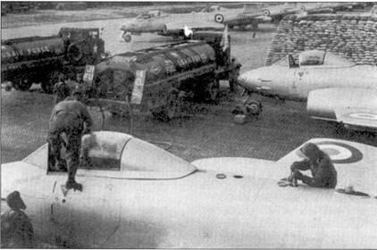 Сценка из рутинной жизни аэродрома Кимпо где весной 1953 г базировались - фото 178