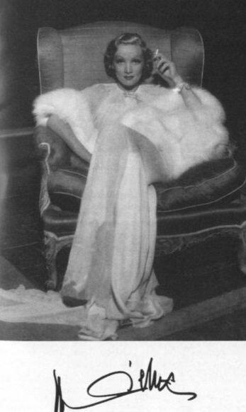 Мария Магдалена Дитрих родилась в пятницу 27 декабря 1901 года в десятом часу - фото 1