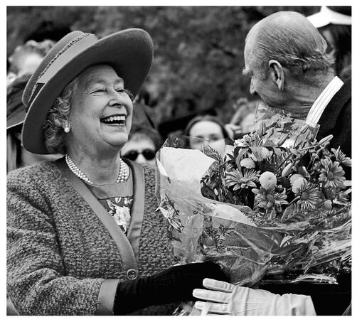 Queen Elizabeth II and Prince Philip the Duke of Edinburgh in New Brunswick - фото 4