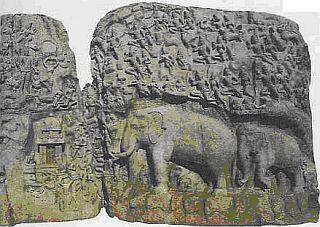 Наскальный рельеф Нисхождение Гати на землю Древнейший храм посвященный - фото 51
