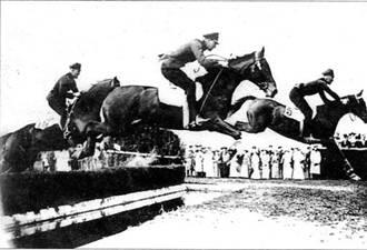 Конные соревнования в Бреслау 1913 г Манфред пока идет третьим но по итогам - фото 3