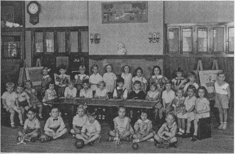 Детсадовская группа начальной школы Хораса Манна сделанная в октябре 1933 - фото 5