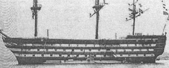 Подводная лодка В1 на фоне линейного корабля Виктори Подводная лодка В1 - фото 80