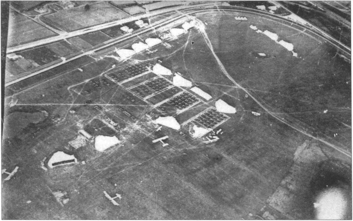 База Ескадри повітряних кораблів на околиці Вінниці 1917 р З колекції М - фото 6