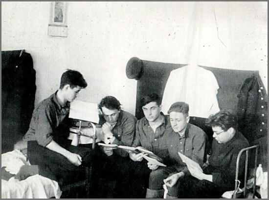 Подготовка к экзаменам 1952 год 1951 год 50е годы Караганда - фото 4