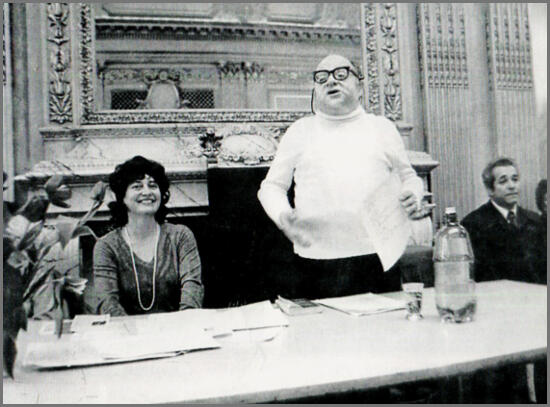 Первое выступление перед русскими читателями в Бостоне 1977 слева Люба С - фото 19