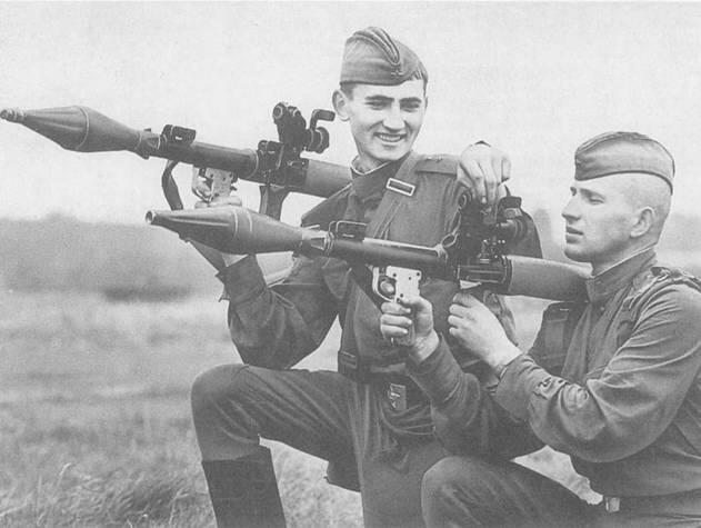 В начале 50х годов в систему противотанковых средств ближнего боя Советской - фото 43
