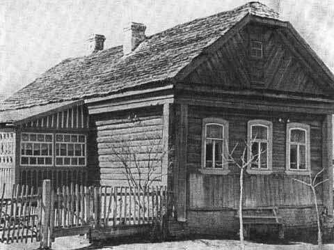 Дом в деревне Клушино Гжатского района где прошло детство Ю А Гагарина - фото 4