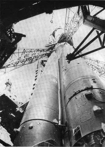 Ракетаноситель на стартовом комплексе Тренировка будущих космонавтов на - фото 32