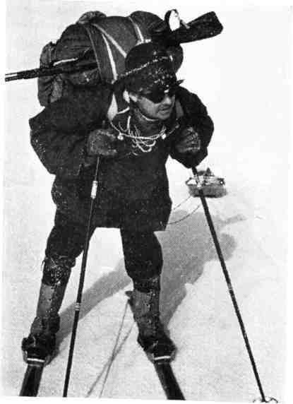 Александр Шумилов во время тренировочных сборов полярной экспедиции - фото 135