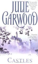Julie Garwood: Castles