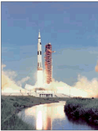 Старт американской ракетыносителя Saturn V с кораблём Apollo15 По - фото 7