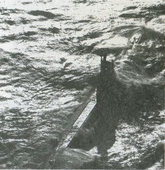 В 1960е годы советские подводные ходки часто встречали в море неопознанные - фото 32