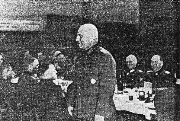 Командир 1 дивизии РОА генералмайор СКБуняченко 16 февраля 1945 года в - фото 4
