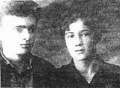 Кирилл Иванович с сестрой Ириной 1929 год О НЛ Духове надо сказать особо - фото 9
