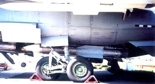 Р37 и Р77 на подвеске истребителя МиГ31 Послевоенное развитие авиационной - фото 110