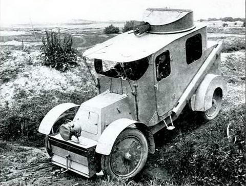 БронеавтомобильШаронЖирардо э Вуаво время его испытаний в России 1905 г - фото 3