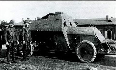 Бронеавтомобиль типа РуссоБалт после боя 1915 г 19 августа 1914 г - фото 5