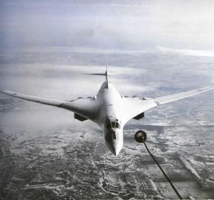 Энциклопедия современной военной авиации 1945 2002 ч 3 Фотоколлекция - фото 46