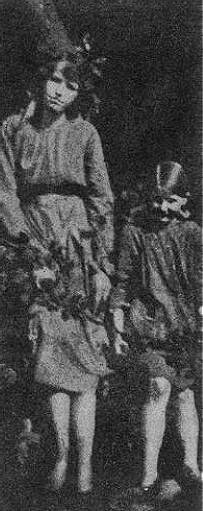 ЭЛСИ И ФРЕНСИС Моментальный снимок сделанный мром Райтом в июне 1917 г с - фото 6