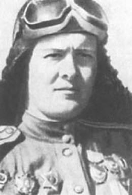 Командир 46го гвардейского Таманского женского авиаполка Евдокия Бершанская - фото 18