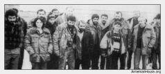 В первом ряду слева Назик Амирян среди подпольщиков 1991 г - фото 48