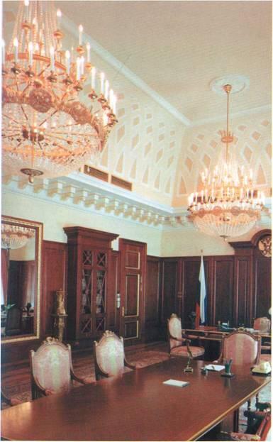 Рабочий кабинет президента Парадная Шохинская лестница ведущая к - фото 5