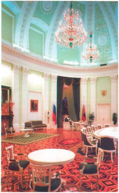 Овальный зал Общий вид Рабочий стол президента в представительском кабинете - фото 8