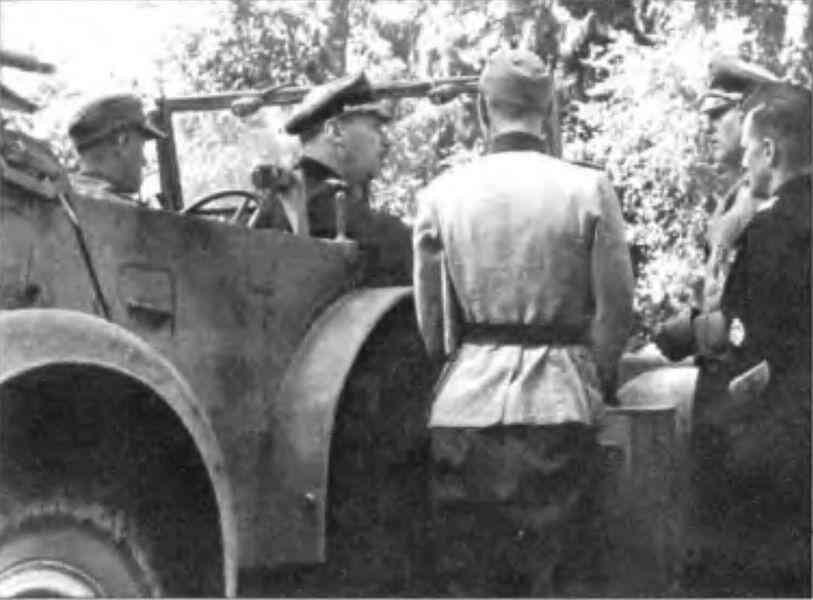 Три снимка сделанных в Борисовке во время боёв под Хорьковым в мае 1943 г - фото 113