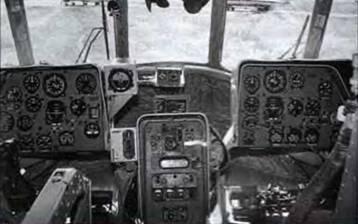 Верхний щиток и приборные доски кабины летчиков Ми14ПЛ Приборная доска - фото 13