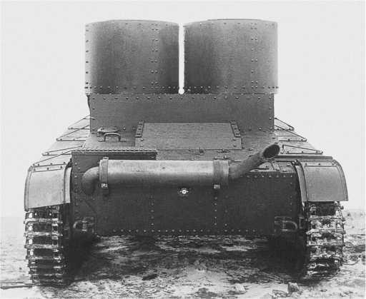 Первый экземпляр двухбашенного танка Т26 вооруженного 37мм пушкой Б3 вид - фото 21