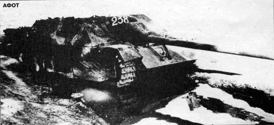 Брошенная в грязи САУ Panzer IV70 V Редкий случай когда на машине - фото 56