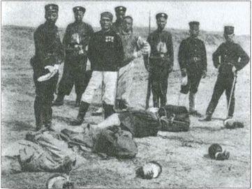 Казнь японцами китайцев состоявших на русской службе Маньчжурия 1905 г - фото 156