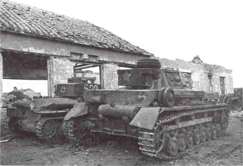 Трофейные танки Pz IV и Pz38t из состава 79го отдельного учебного - фото 32