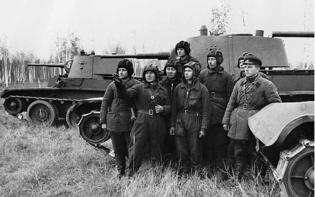 Маневры 1й Московской Пролетарской дивизии Весна 1941 года На БТ7 - фото 11